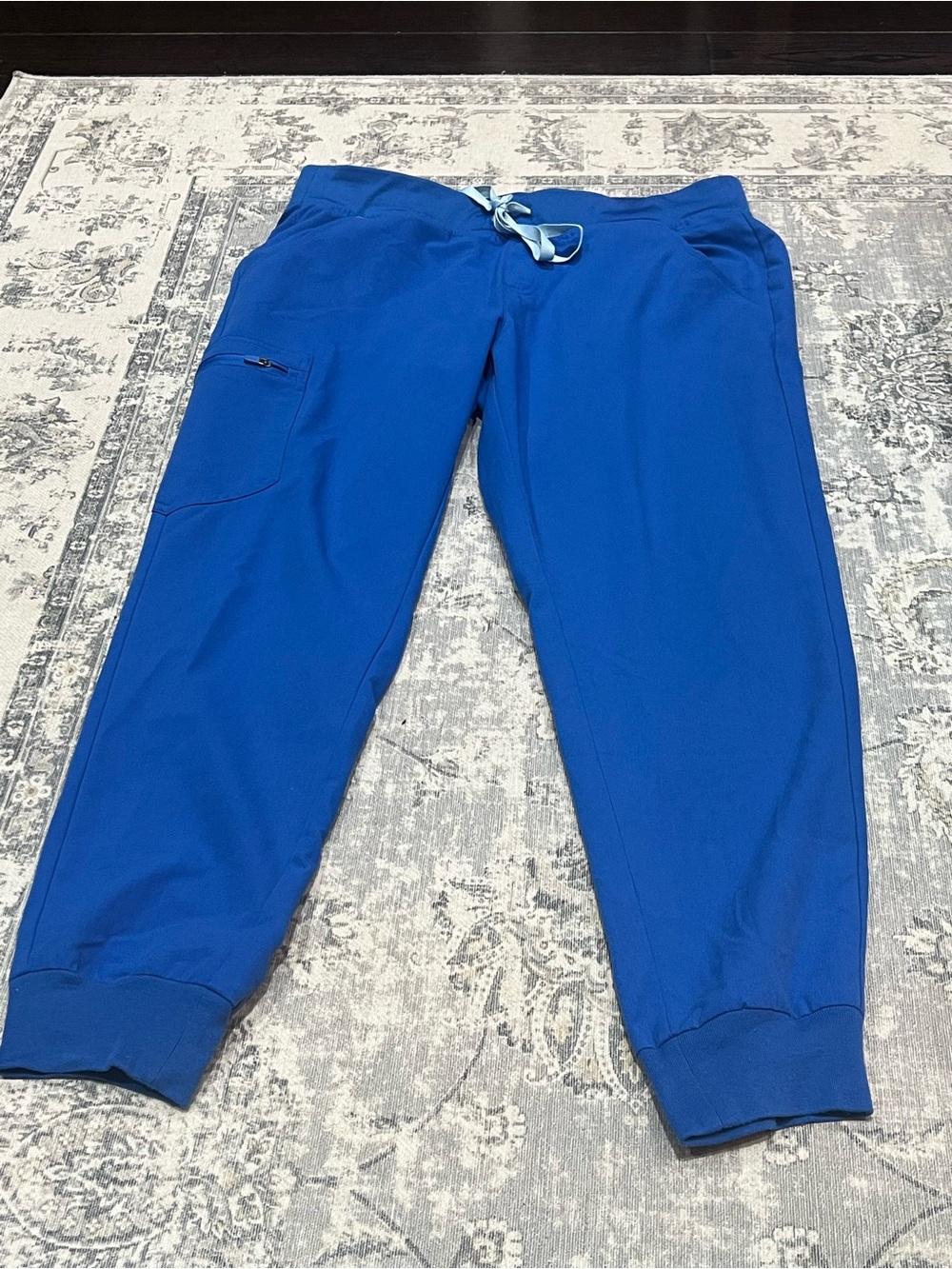 Men's Figs scrub pants